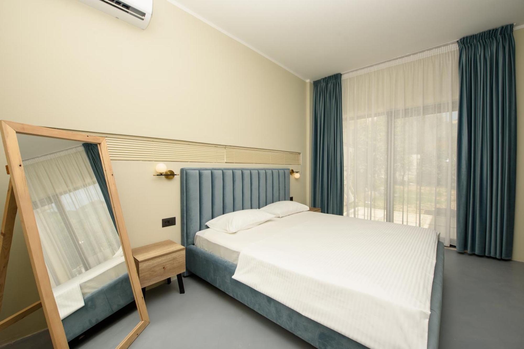 Olivium Rooms Vlore Bagian luar foto